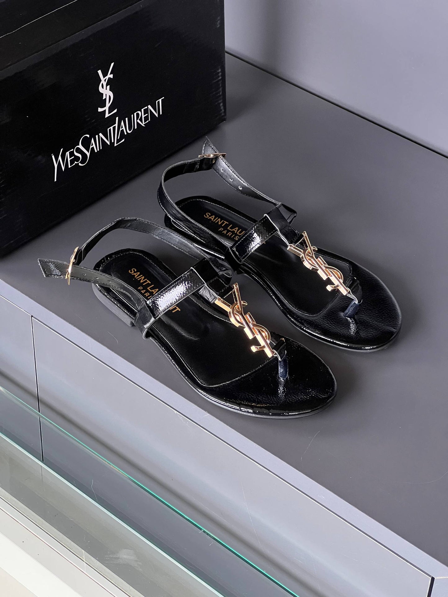YSI - Slipper