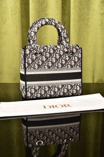CD Lady CD Bag
