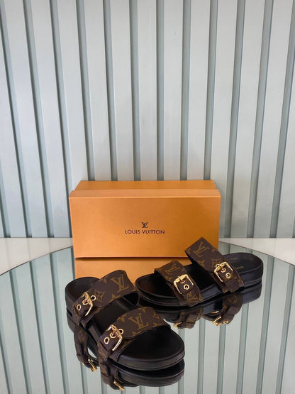 Metis Bag and Slipper