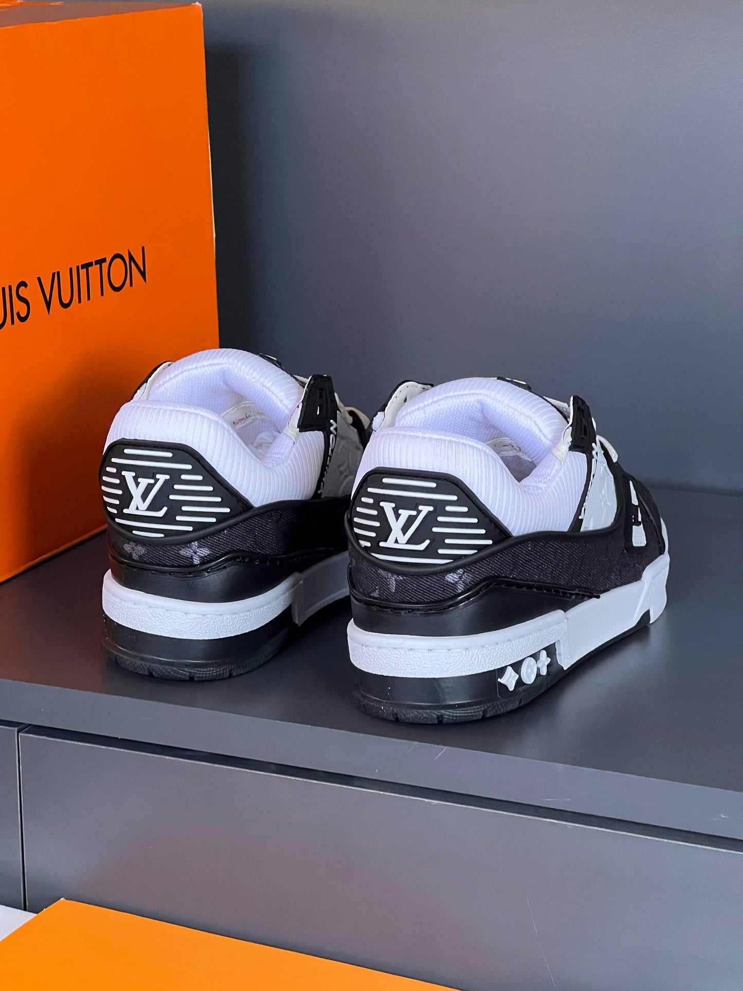 LVS - Black Bag