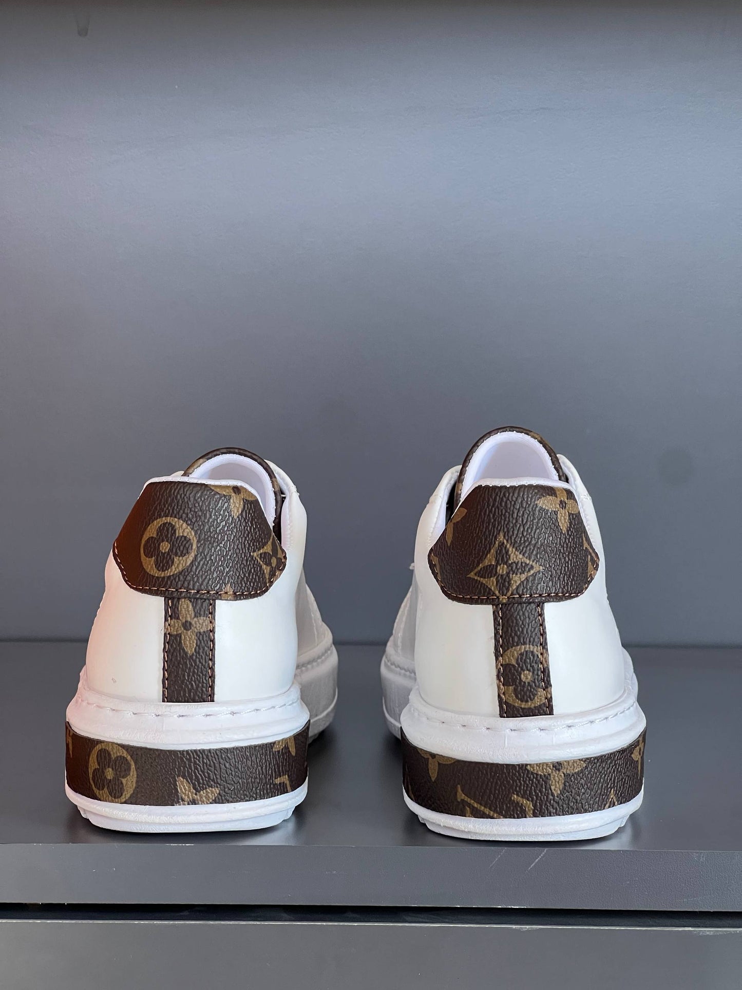 LVS - Shoe
