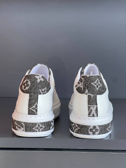 LVS - Shoe
