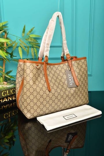 Sac fourre-tout GG Emblem Medium