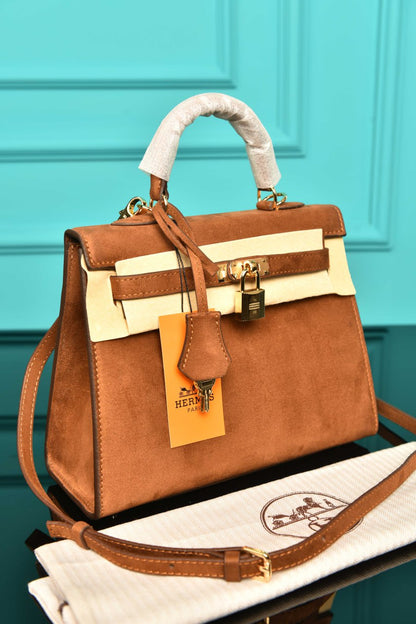 Kelly 25 ( Suede )