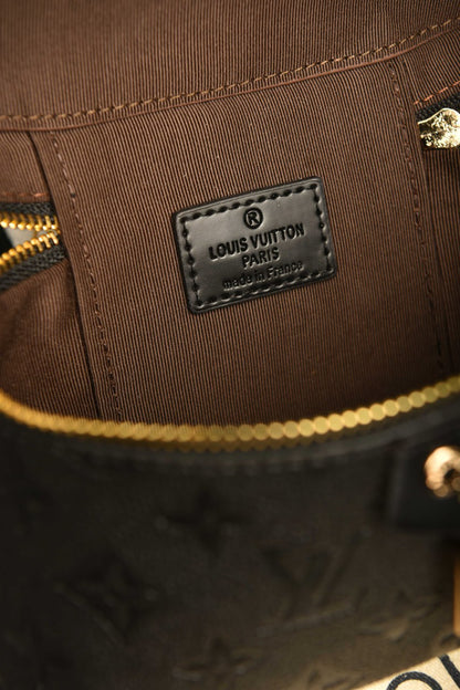 Vanity Chain Pouch