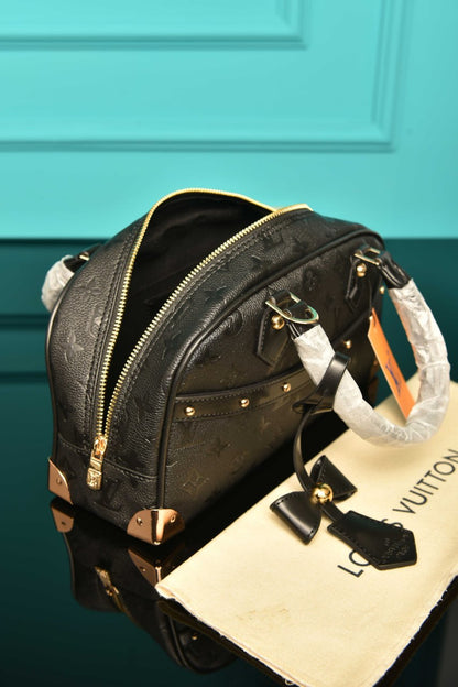 Handbag East-West