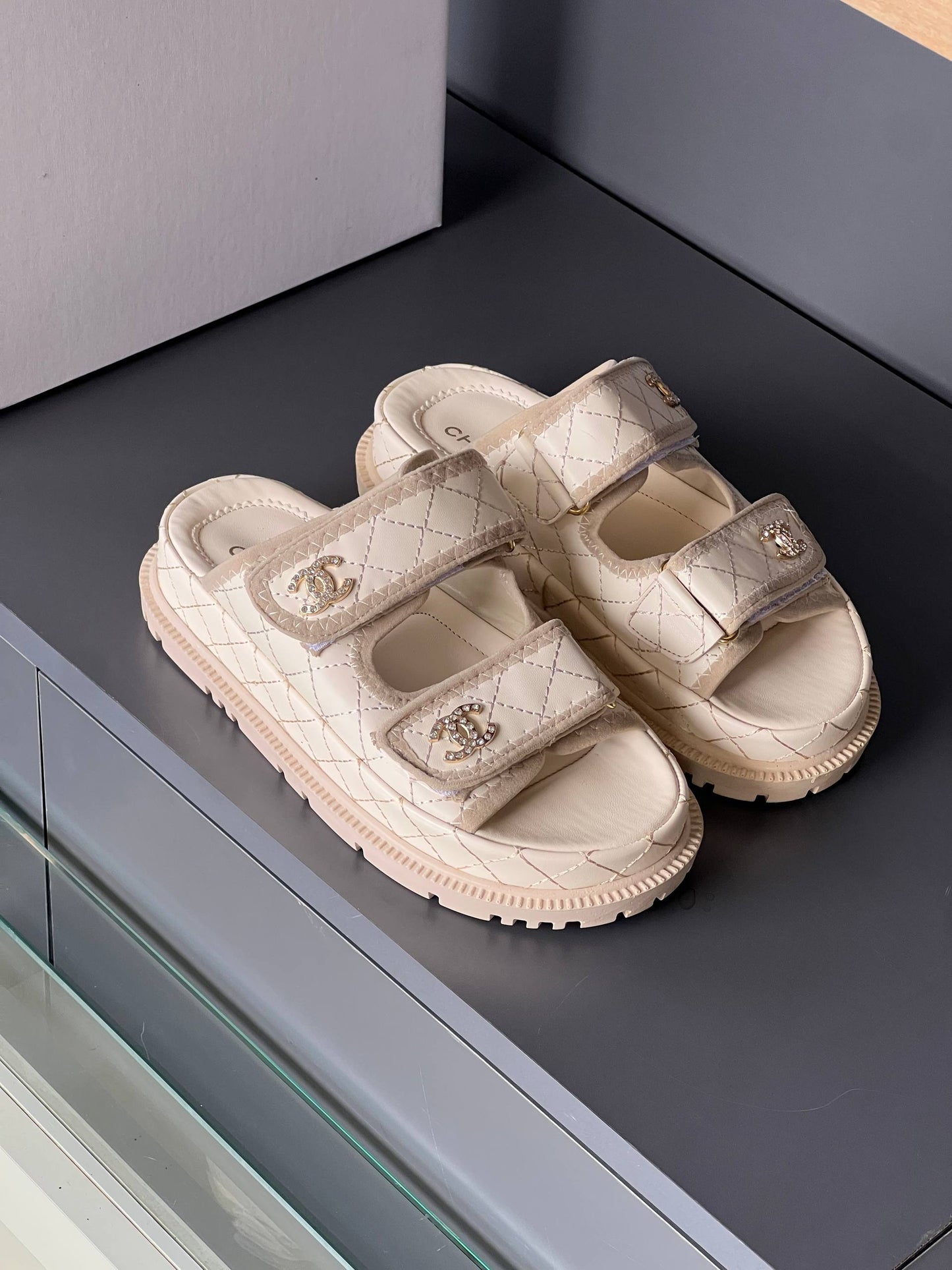 CH - Slipper