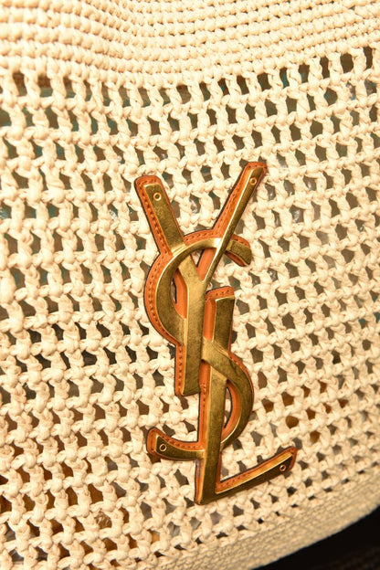 Icare in Raffia