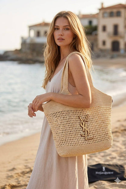 Icare in Raffia