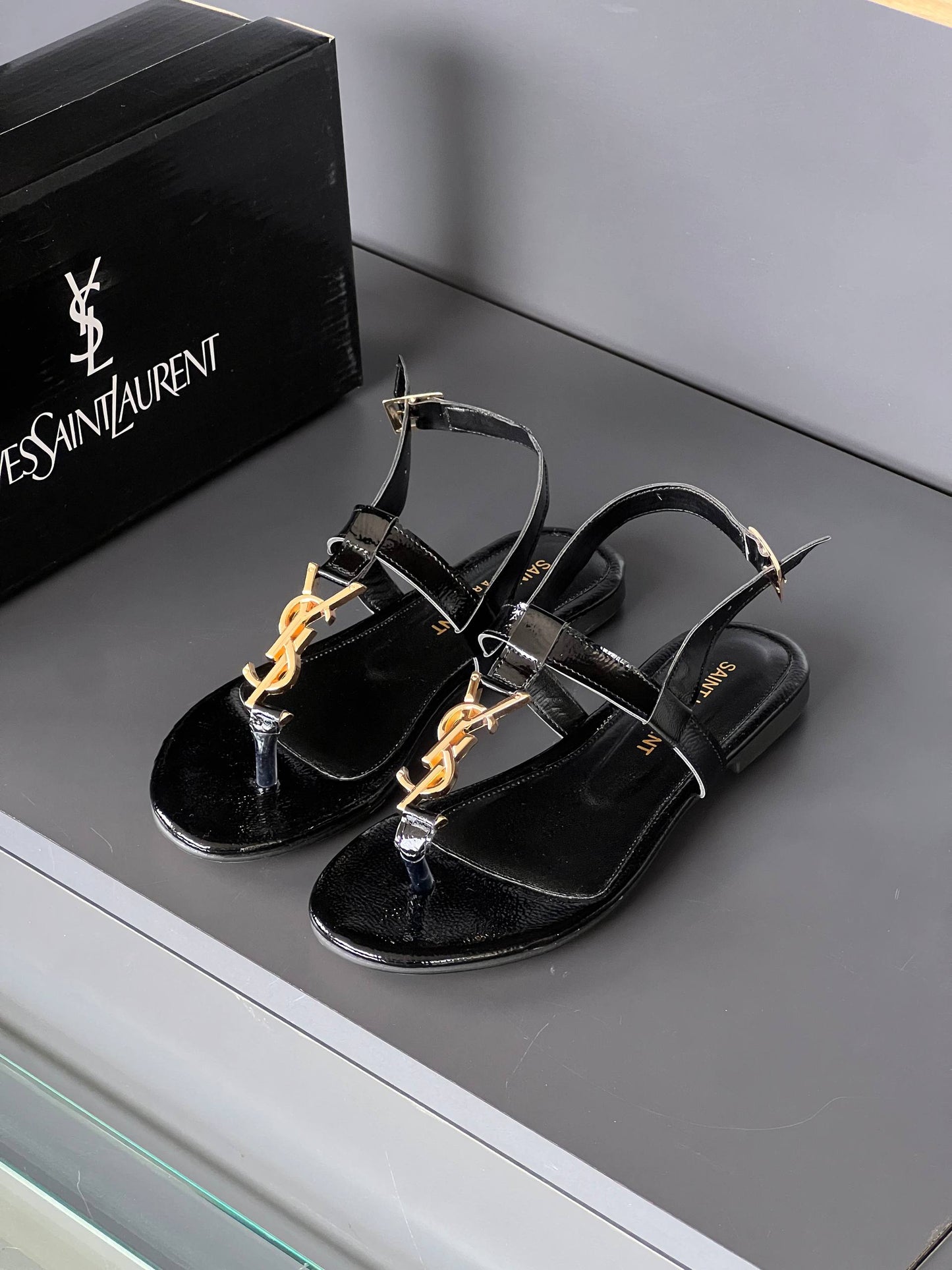 YSI - Slipper