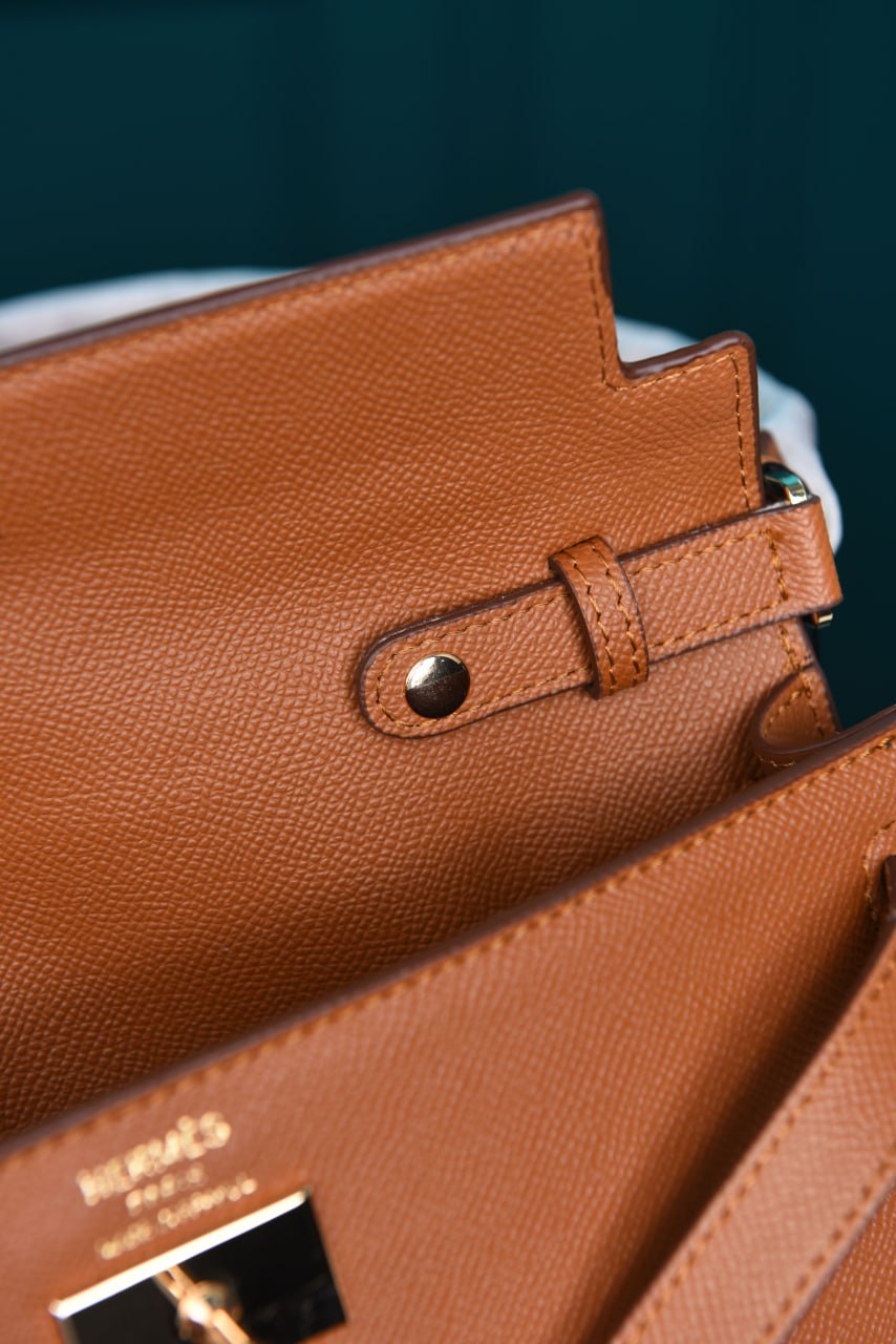 Kelly Classique To Go Wallet